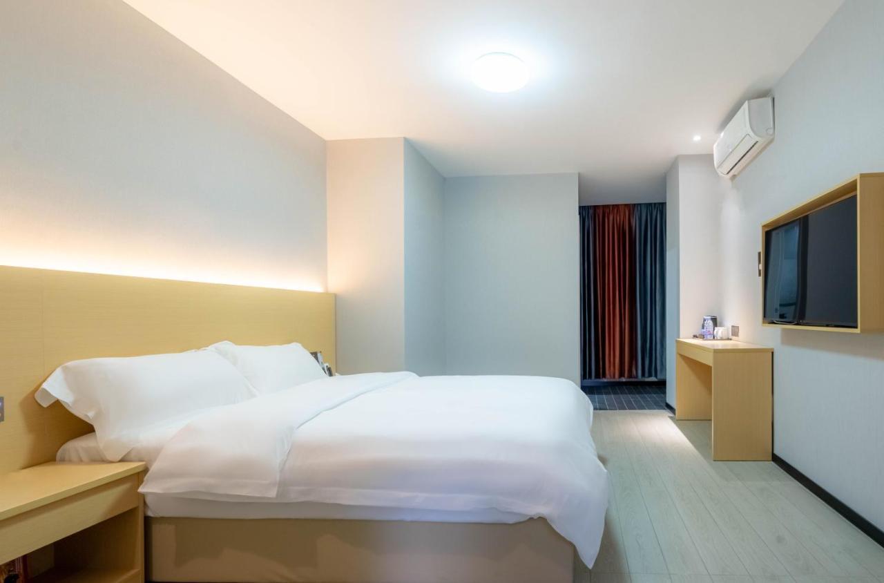 Li Hao Tai Hotel Guangzhou Luaran gambar